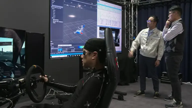 Demonstrate mobility