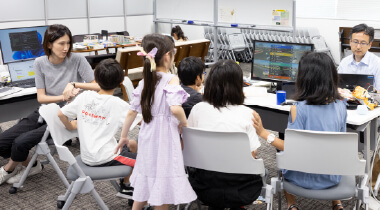 ファミリーコワーキング(子連れ出勤)